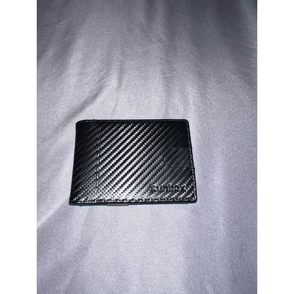 Runbox Mens Slim Bifold Wallet Carbon Fiber Black Teal with Money Clip ID Window